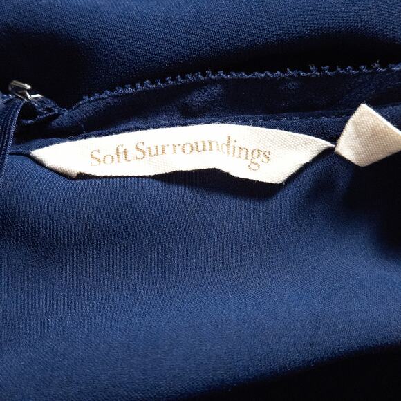 Soft Surroundings Women’s Top Minimal Coastal Luxury Navy Sleeveless Blouse Sz S - Picture 6 of 7